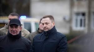 الرئاسة الأوكرانية: مروحية وزير الداخلية  تحطّمت في الطريق إلى الجبهة