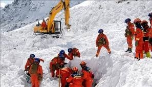 في الصين.. مصرع 28 شخصا جراء انهيار جليدي في منطقة التبت