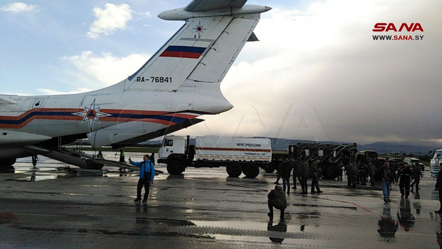 وصول فرق انقاذ ومعدات روسية إلى اللاذقية