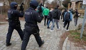 ألمانيا.. إصابة شخصين بإطلاق نار قرب مدرسة ابتدائية شمال غرب البلاد