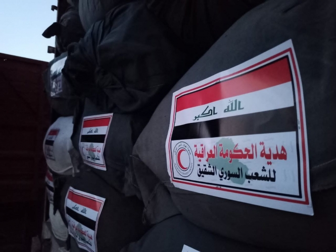 الهلال الأحمر يتسلم عند معبر البوكمال 350 طناً من المساعدات المقدمة من الحكومة العراقية