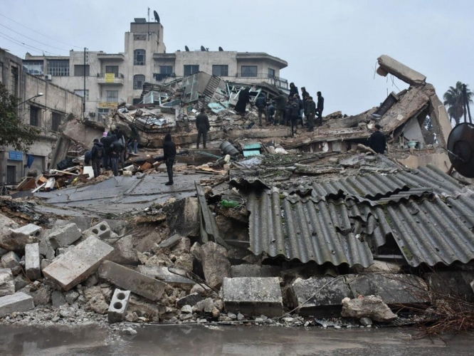 محافظ اللاذقية: تضرر 127 ألف أسرة.. و 28279 منزلاً في كارثة الزلزال