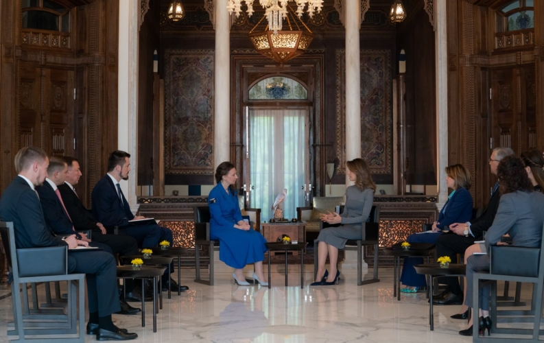 السيدة أسماء الأسد تستقبل السيدة آنا كوزنيتسوفا  نائب رئيس مجلس الدوما الروسي