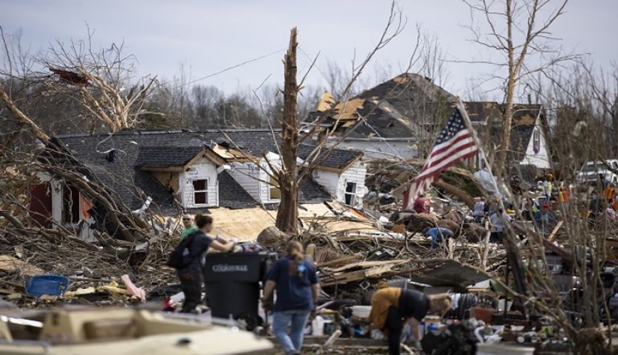 مصرع 11 شخصا في إعصار شديد في الولايات المتحدة الأمريكية