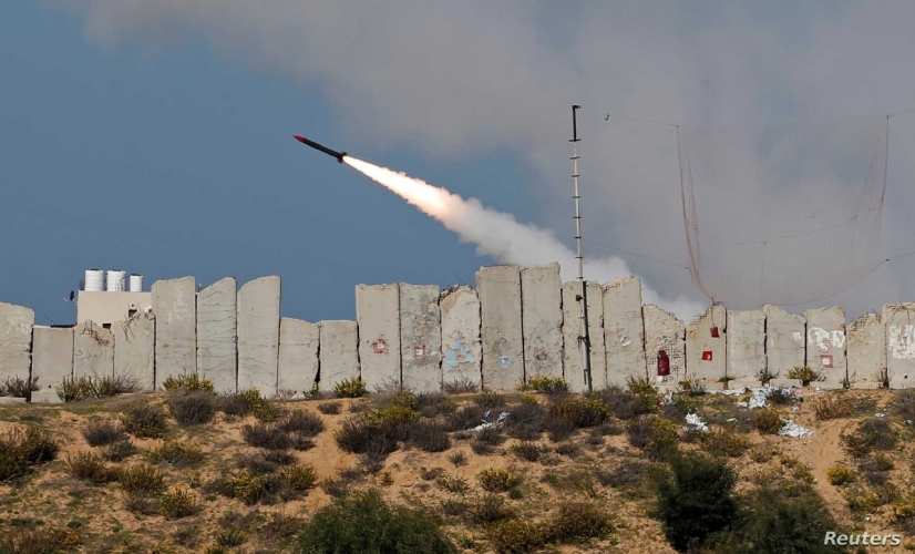 رشقة صاروخية كبيرة وغير مسبوقة تستهدف مناطق واسعة من الجليل المحتل شمال فلسطين