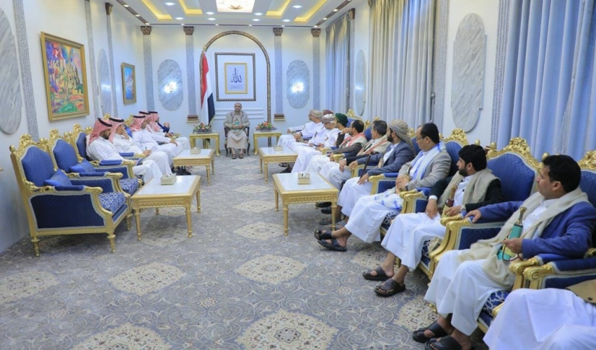 رئيس المجلس السياسي الأعلى اليمني.. المباحثات مع الوفد السعودي بحضور الوسيط العماني كانت إيجابية