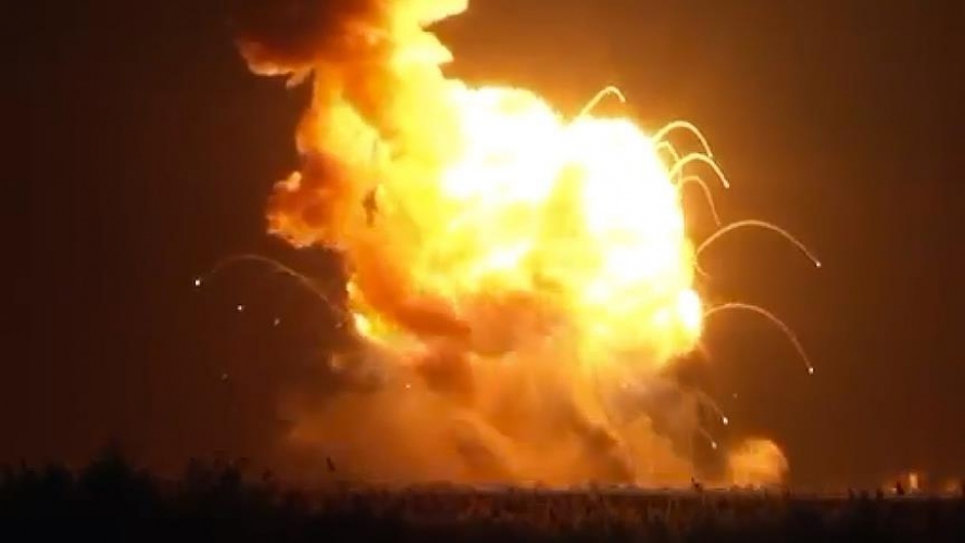 ضربة لمستودع ذخيرة أوكراني تسفر عن انفجارات لأكثر من ساعة وتضرر أبنية ومستودعات
