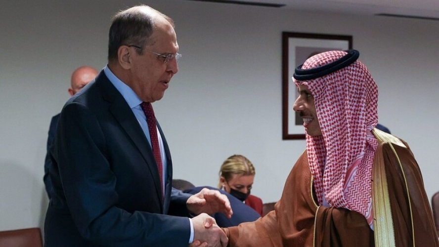 لافروف ونظيره السعودي يبحثان تطورات الأوضاع في الشرق الأوسط