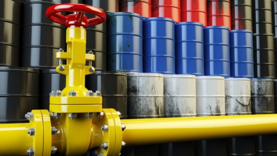 كازاخستان.. اتفاق لنقل 10 ملايين طن من النفط الروسي إلى الصين سنوياً
