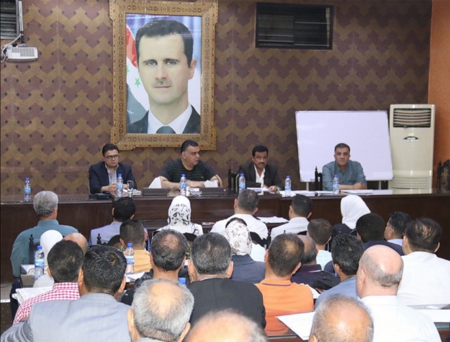 محافظ ريف دمشق يشدِّد على قيام رؤساء الوحدات الإدارية بمسؤولياتهم   