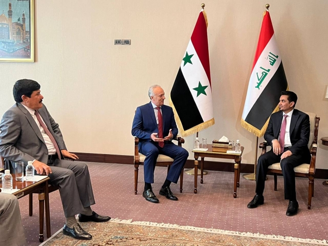مباحثات سورية عراقية لتعزيز علاقات التعاون والتنسيق في قطاع النقل بين البلدين
