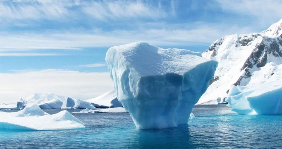 دراسة تحذر: جليد القطب الشمالي قد يختفي في غضون 10 سنوات