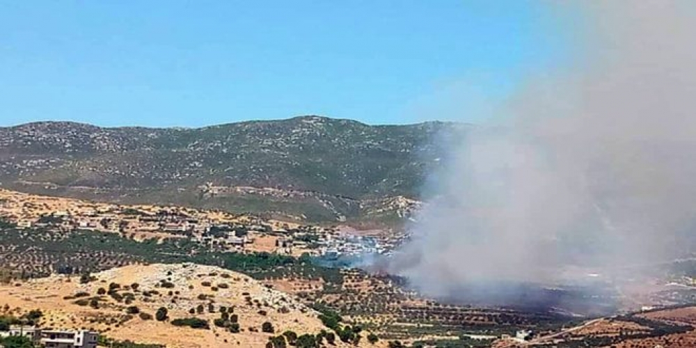 اندلاع حريق في أراضي بلدة عاشق عمر بريف مصياف وفرق الإطفاء تعمل على إخماده