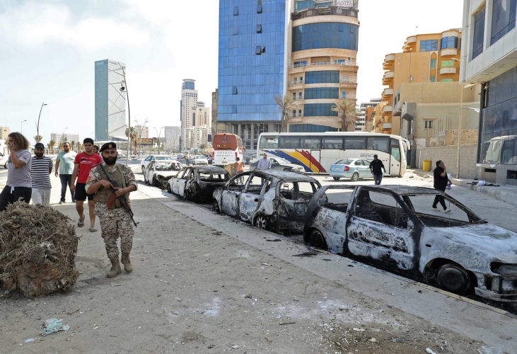 مقتل 27 شخصا وإصابة أكثر من 100 جراء اشتباكات عنيفة في العاصمة الليبية
