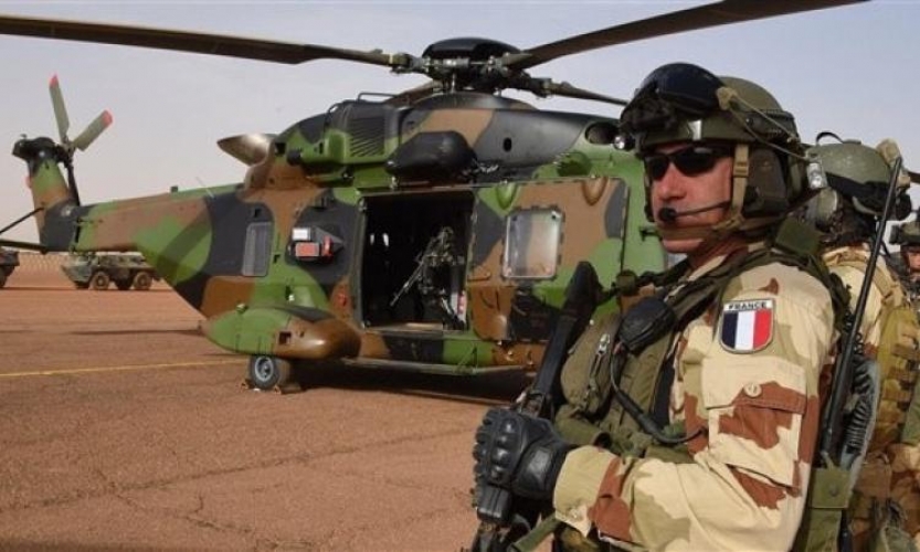 فرنسا تبدأ محادثات مع سلطات النيجر لسحب جزء من قواتها وابقاء قسم