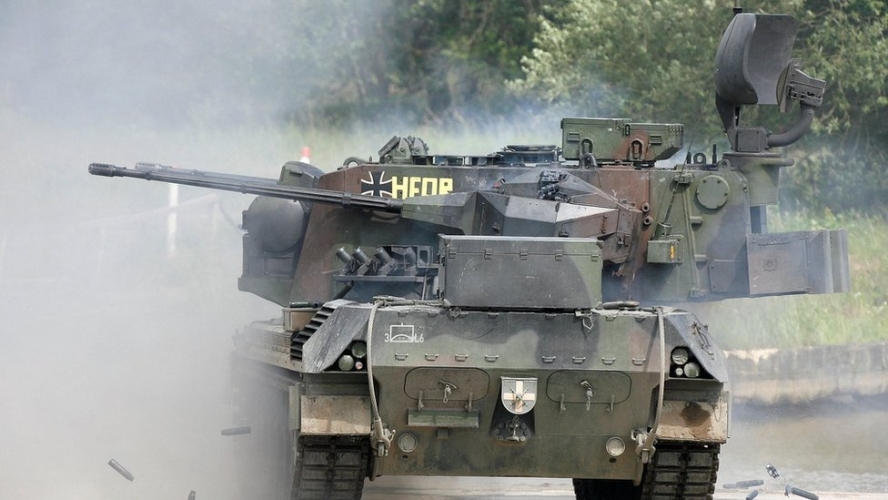 في تطور خطير للأحداث .. تدمير دبابة ألمانية في أوكرانيا جنودها يتبعون للجيش الألماني