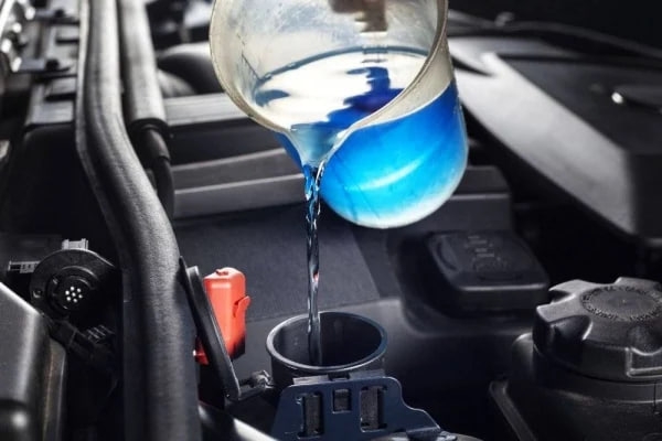 علماء روس يخترعون طريقة رخيصة جداً لتحويل الماء إلى وقود
