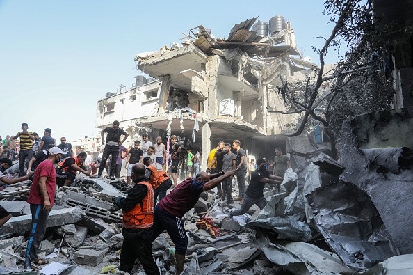 استشهاد 44 فلسطينياً في غارات إسرائيلية متواصلة على قطاع غزة
