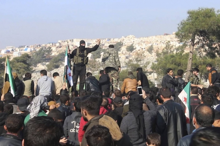 المظاهرات ضد جبهة النصرة ومتزعمها الجولاني تتسع في إدلب وغرب حلب