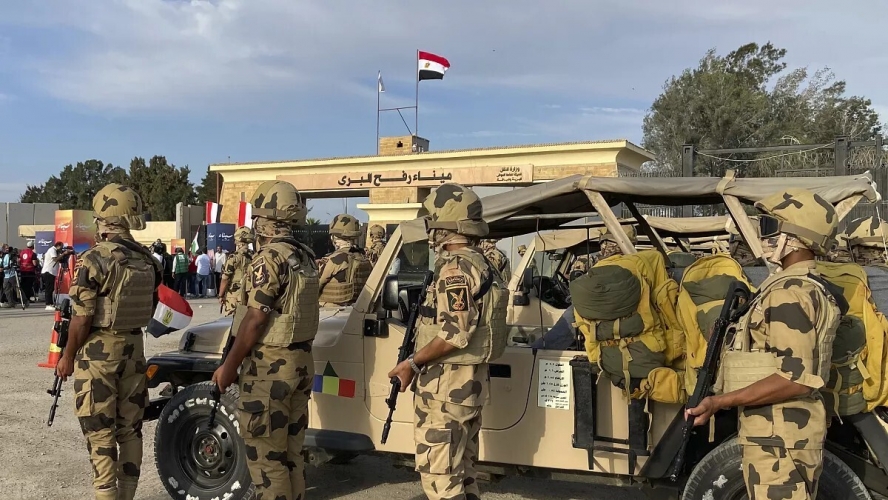 استشهاد جندي مصري في تبادل لإطلاق النار بمعبر رفح بين الاحتلال والجيش المصري