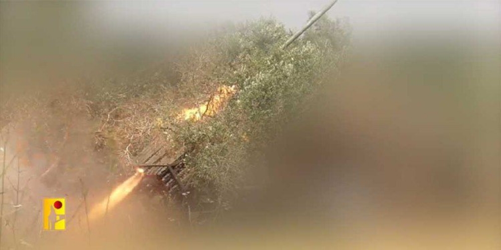 حزب الله يستهدف مواقع جيش الاحتلال ومبان يستخدمها جنوده بالأسلحة المناسبة