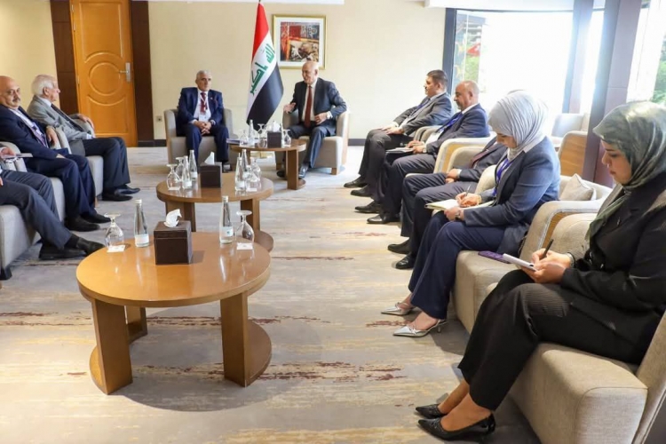 مدير عام 