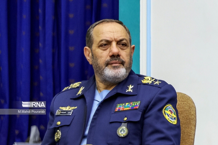 وزير الدفاع الإيراني: أي عدوان سيقابل برد قاسٍ والقواعد الأمريكية في المنطقة ضمن مدى نيراننا