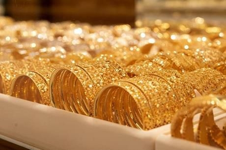 أسعار الذهب تنخفض 25 ألف ليرة في السوق المحلية أسعار الذهب تنخفض 25 ألف ليرة في السوق المحلية