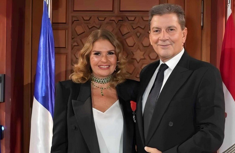 فرنسا تمنح الفنانة المصرية يسرا وساماً رفيعاً