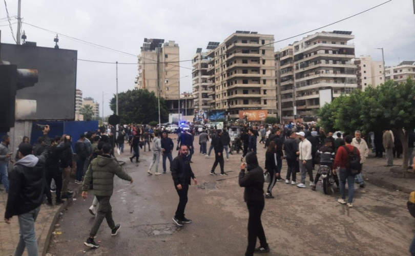 المرصد السوري: إصابات من جراء قمع الأمن العام تظاهرات في حمص وحماة والساحل السوري
