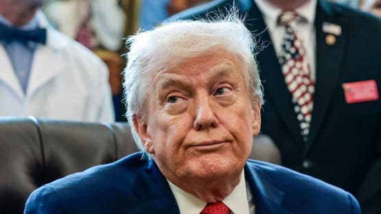 ترامب: لا استبعد اندلاع حرب مع فنزويلا