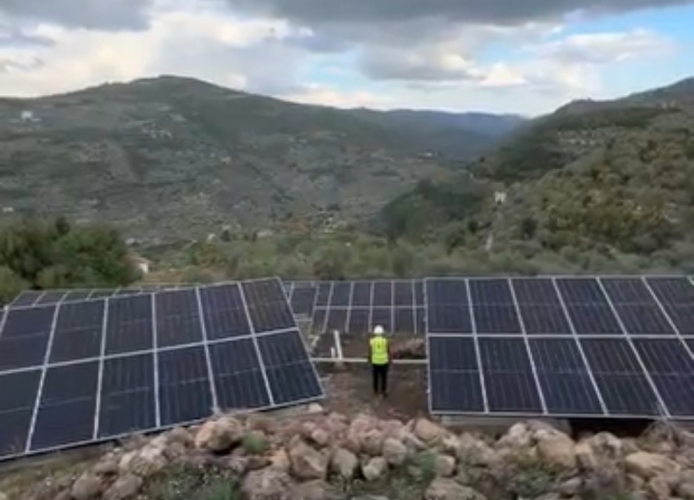 مبادرة للطاقة الشمسية من الآغا خان تعزز حياة سكان ريف طرطوس