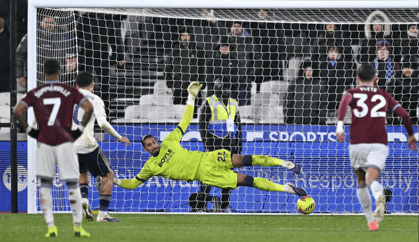 نوتنغهام فورست يتغلب على مضيفه وست هام يونايتد في الدوري الإنجليزي الممتاز