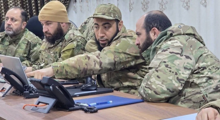 الجيش يحدد الساعة 1:30 لبدء استهداف مواقع 