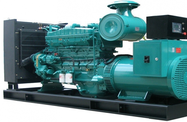 علماء روس يبتكرون مولد كهربائي بجهد يصل إلى 25 ألف فولت