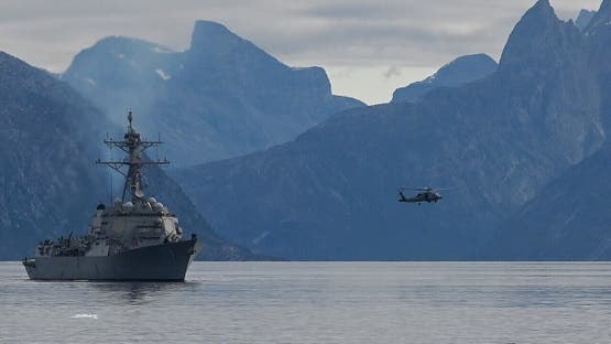 فرنسا تحذر أميركا: المساس بغرينلاند 