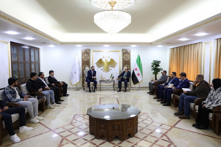 وزير التعليم يبحث مع وفد من خريجي الجامعات اللبنانية سبل إيجاد حلول قانونية لمعادلة شهاداتهم