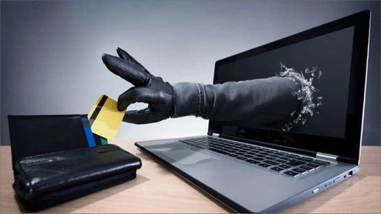 مصر تطيح بأحد أخطر خمس عصابات في العالم.. استهدفت مايكروسوفت وشركات عالمية  