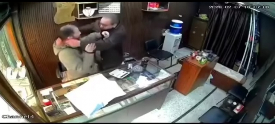 استمراراً للفوضى الأمنية.. إصابة صائغ بجروح في محاولة سطو على محله في حمص