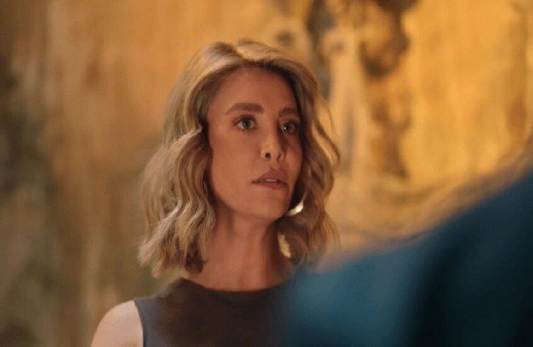 الفنانة السورية نور علي توثق طرافة حرف الجيم مع أبطال مسلسل 