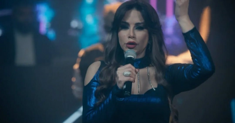 سماهر بين الصوت والروح: كيف خطفت كاريس بشار الأضواء في بخمس أرواح؟  