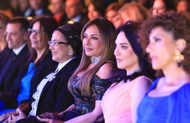 تكريم سلاف فواخرجي في مهرجان أسوان لأفلام المرأة في مصر