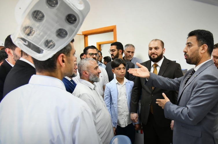 افتتاح مركز القدم الصحي بدمشق بعد إعادة ترميمه وتأهليه وتوقفه عن العمل منذ عام 2012