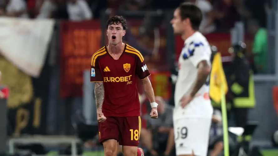 روما يقلب الطاولة على أتالانتا ويعتلي صدارة الدوري الإيطالي