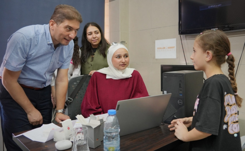 مبادرة مجانية لتقديم وتركيب 206 أجهزة سمعية لأكثر من 160 طفلاً ‏في دمشق وحلب‏