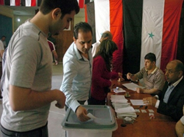انطلاق عملية انتخاب أعضاء مجلس الشعب للدور التشريعي الأول لعام 2012