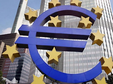 المركزي الأوروبي ينقذ اليونان من الإفلاس بقروض طارئة