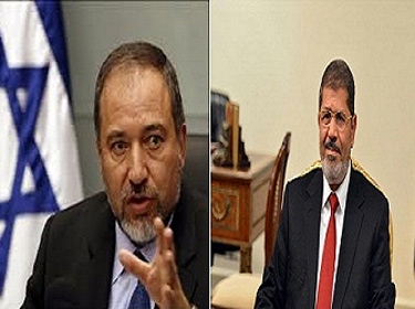 ليبرمان يستبشر بكلام محمد مرسي ويدعوه لزيارة إسرائيل..!