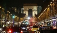 فرنسا.. انخفاض عدد السياح على خلفية الهجمات الإرهابية 