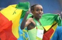 ريو 2016 ..رقم قياسي جديد للعداءة الأثيوبية الماز ايانا في سباق 10 الاف متر 